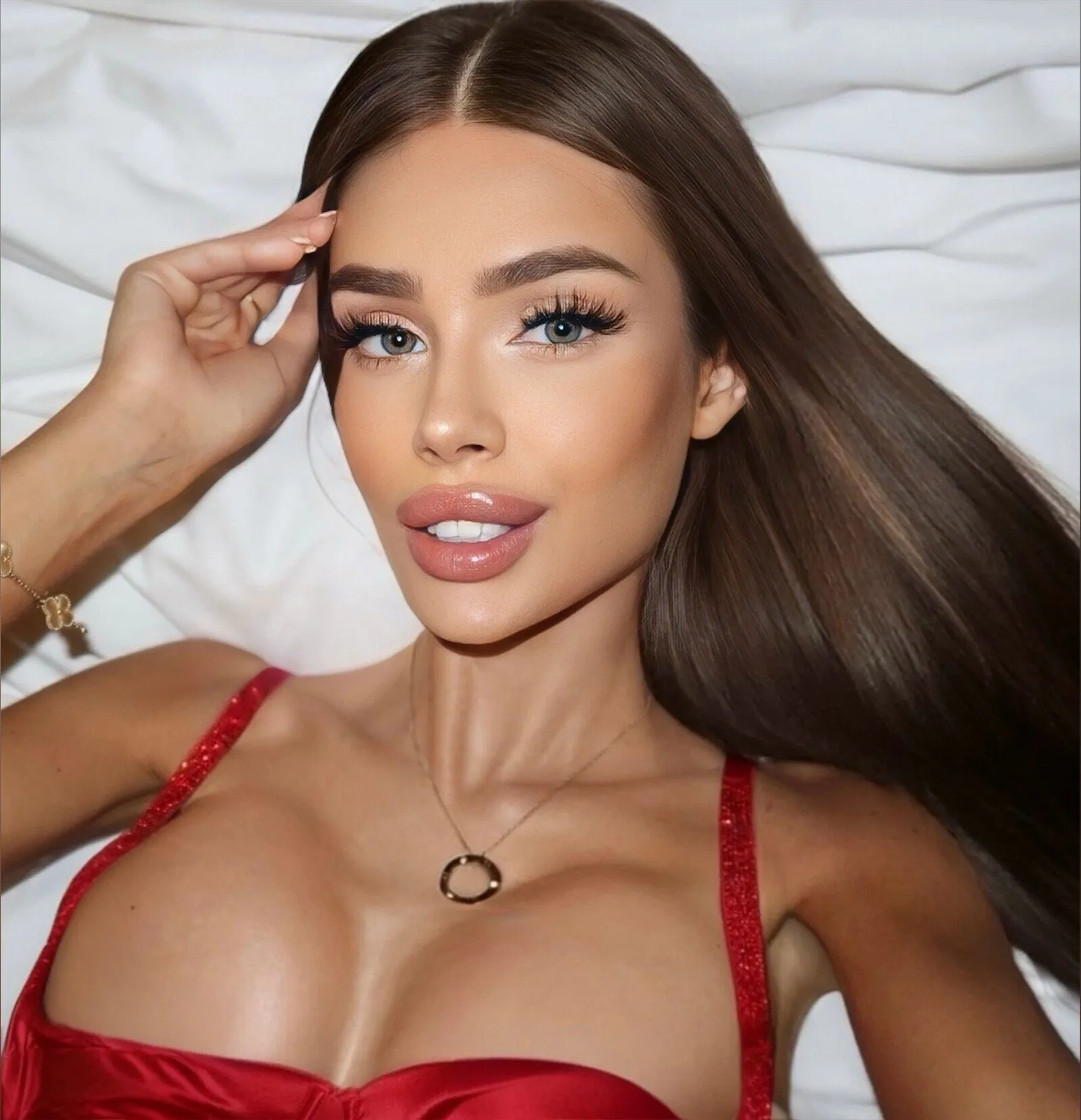 𝐕𝐚𝐥𝐞𝐧𝐭𝐢𝐧𝐚.𝐑𝐨𝐬𝐞 🦋