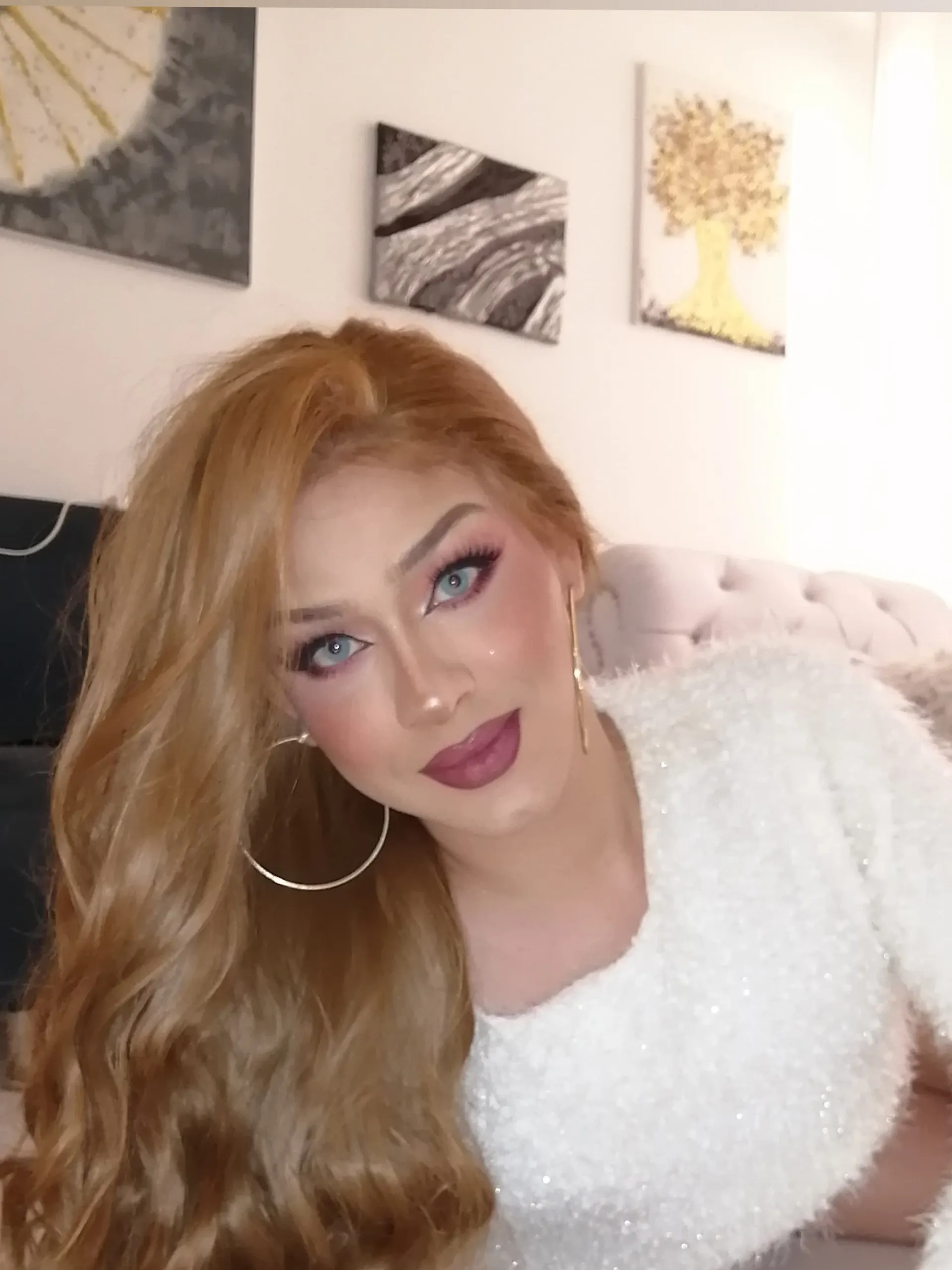 LunaValentinaCollins OnlyFans header