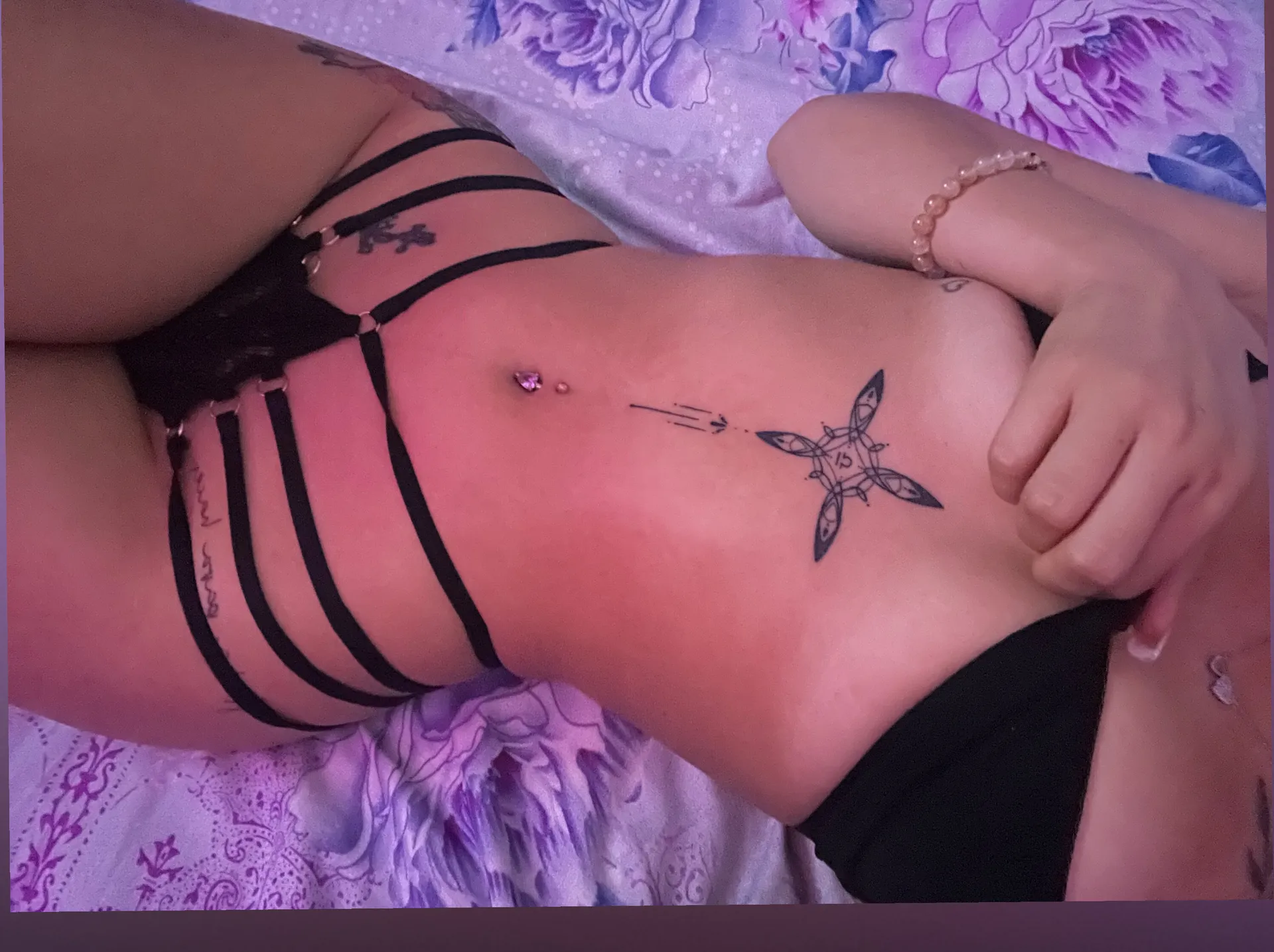 VALEN💘 OnlyFans header