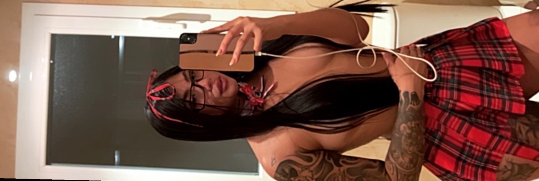 Valentina Gonzalez OnlyFans header