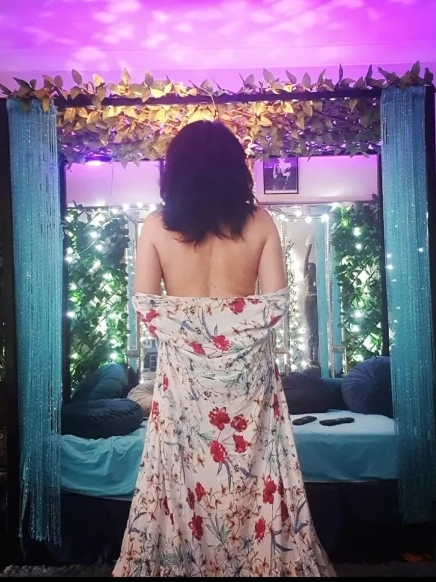 VALENTINA VINCENT OnlyFans header