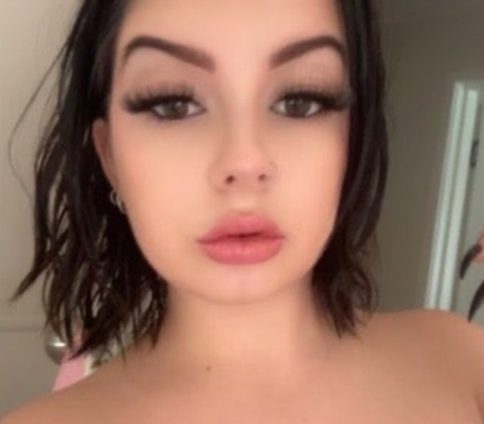 Valentine Armz OnlyFans