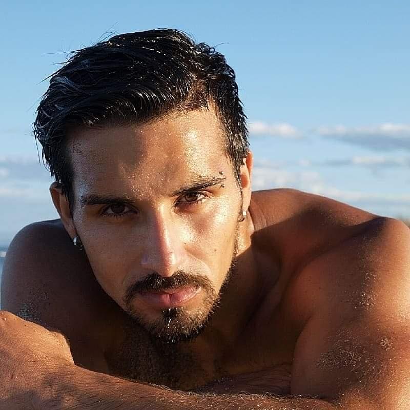 Vali Valentin OnlyFans