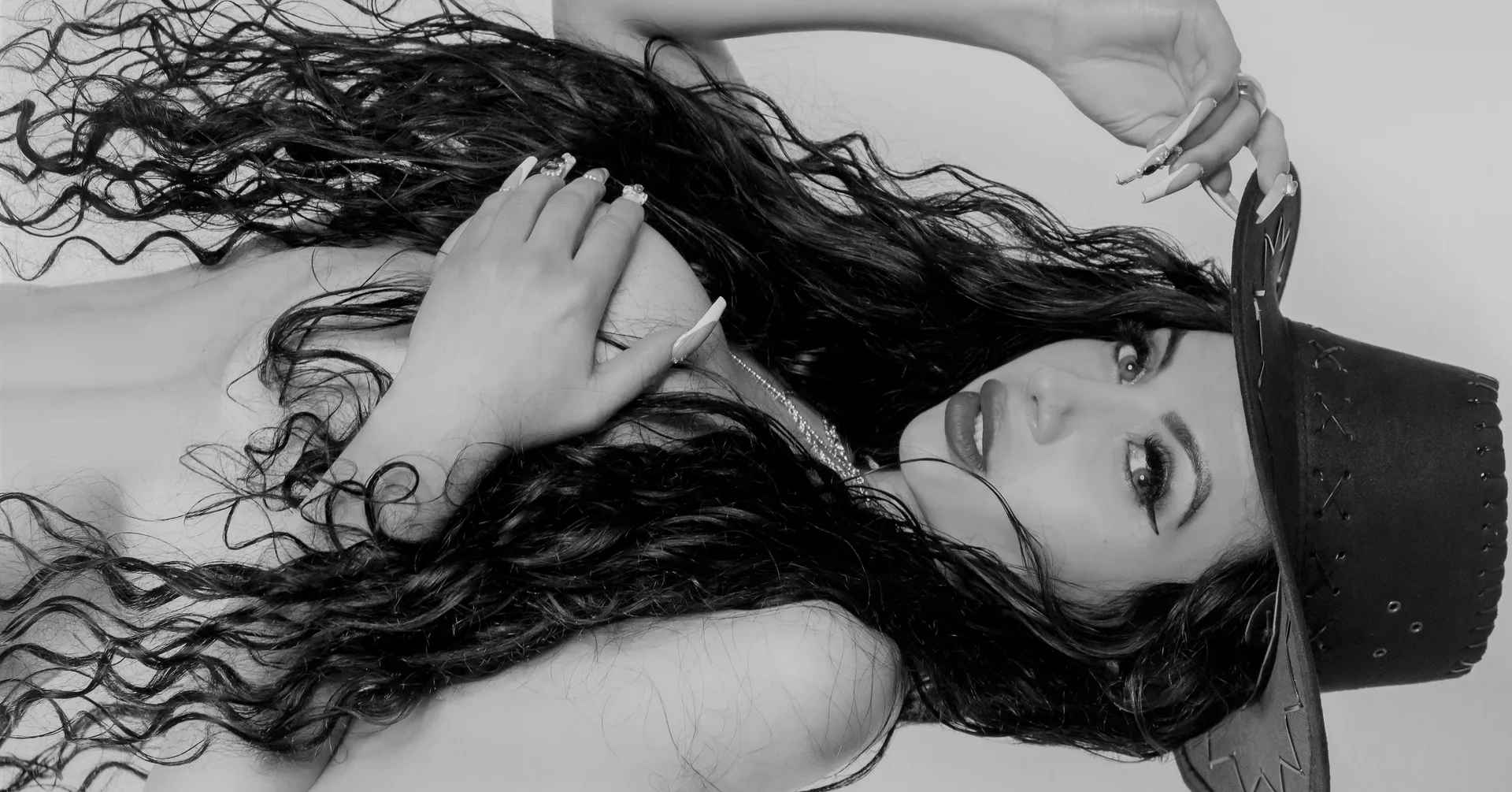 valeria__jade OnlyFans header