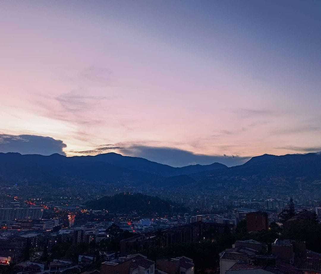 Valeria Correa. OnlyFans header