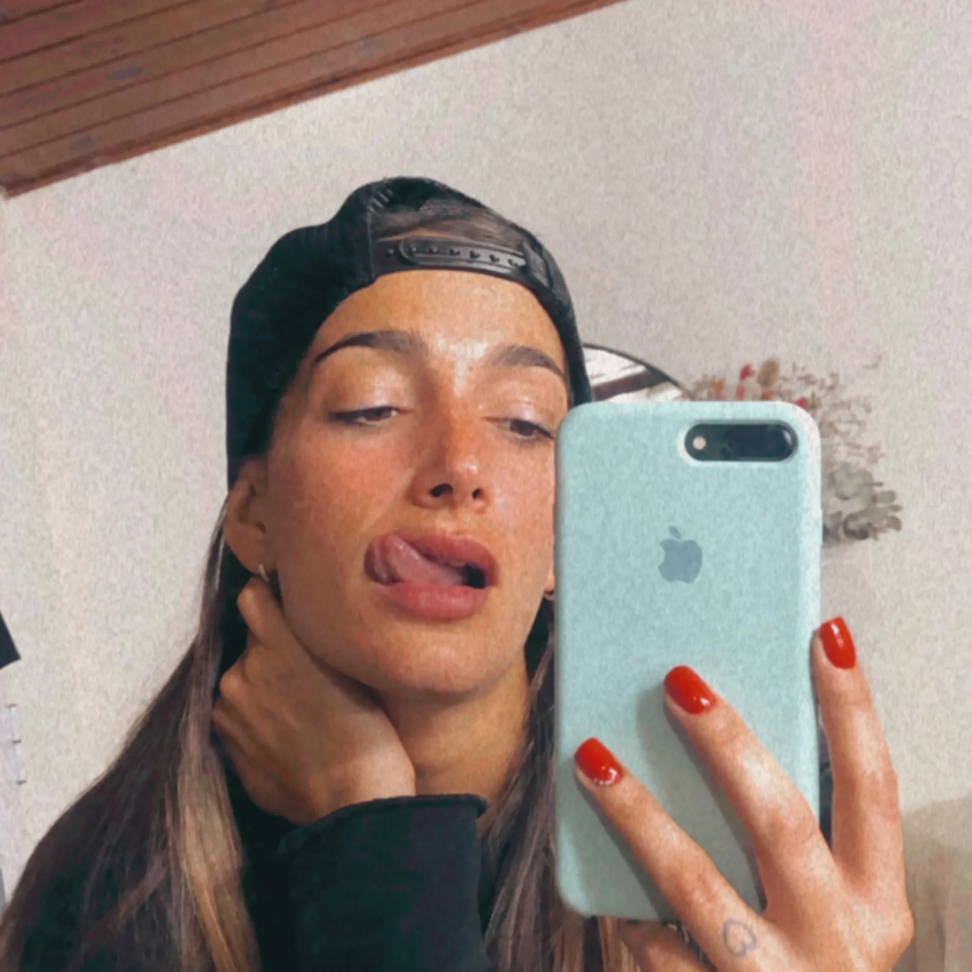 VALL OnlyFans header