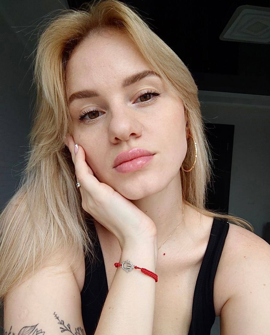 Valerie Waterfall OnlyFans