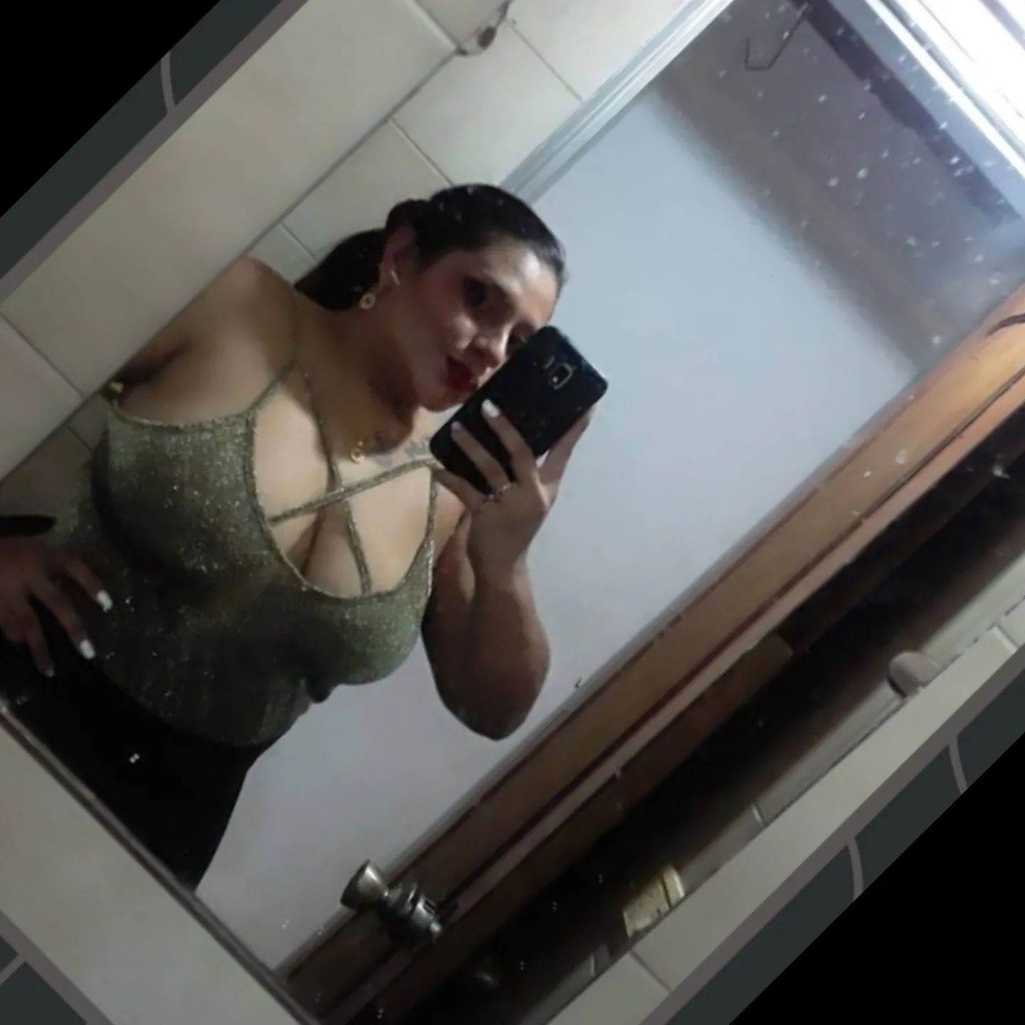 Valery Valencia OnlyFans header