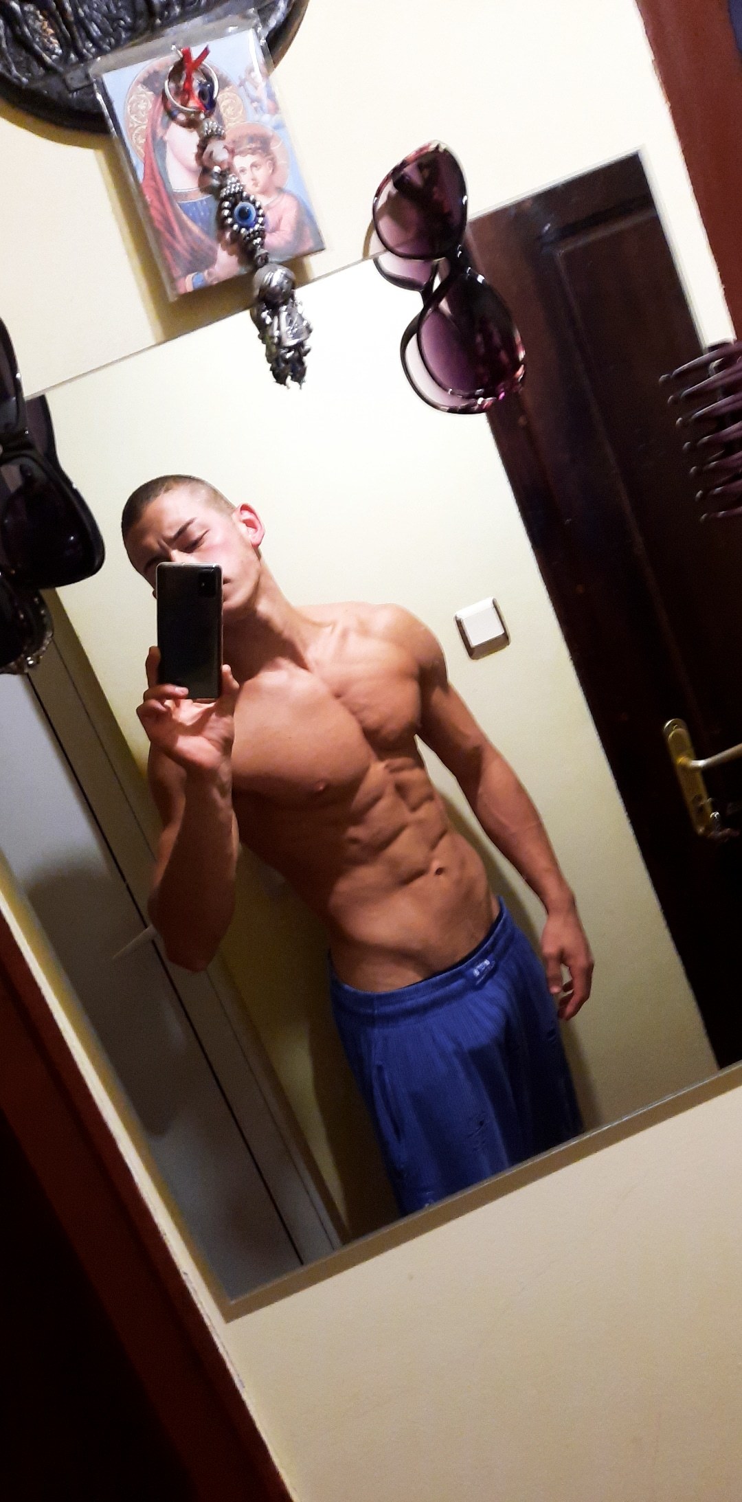 𝘃𝗮𝗹.𝗺𝘂𝘀𝗰𝗹𝗲.𝗦𝗵𝗼𝘄.𝗼𝗻𝗹𝗶𝗻𝗲 🖥️ OnlyFans