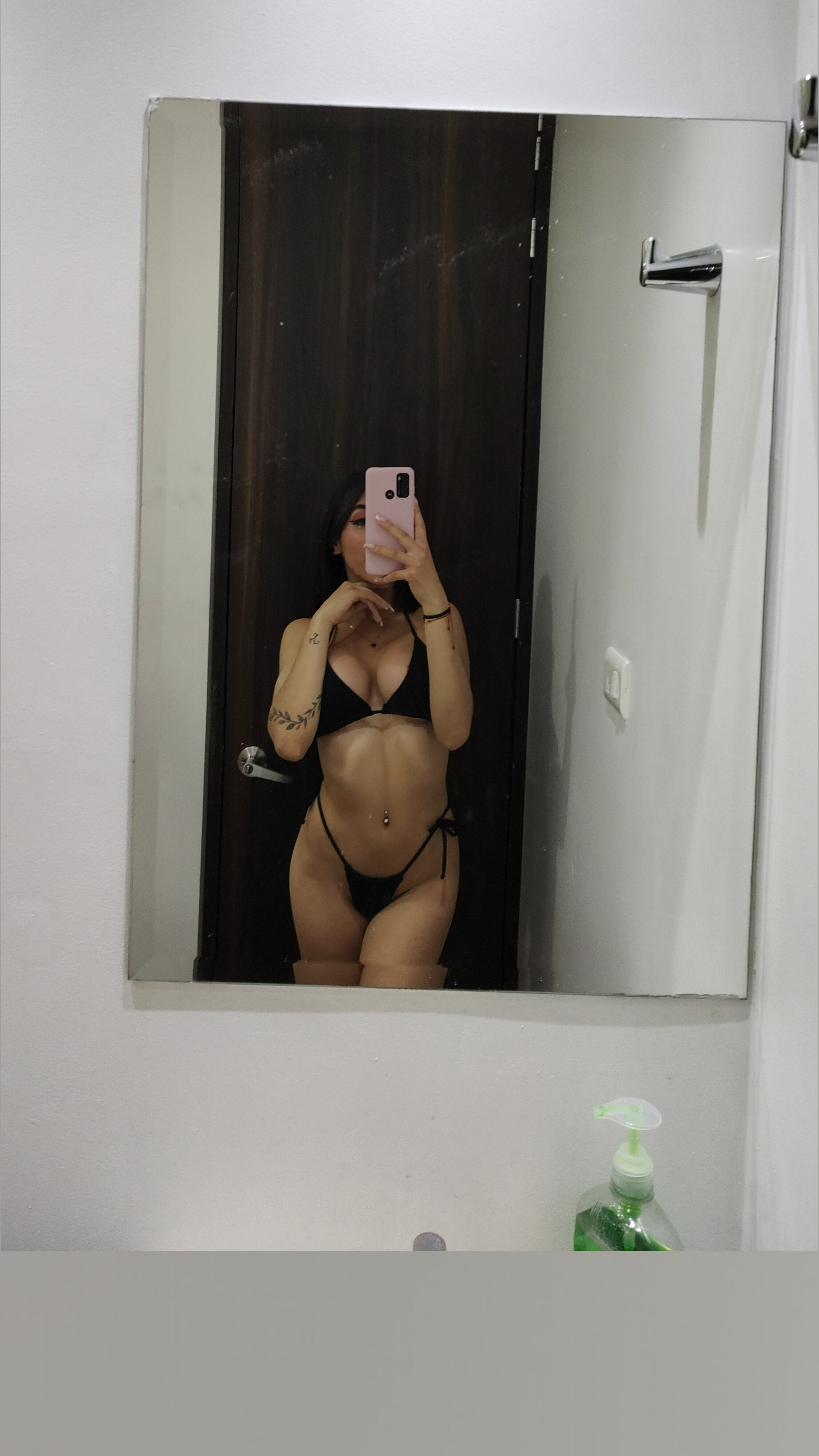 Valkilu OnlyFans header