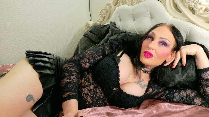 Valkyria TS 💖🖤 OnlyFans header