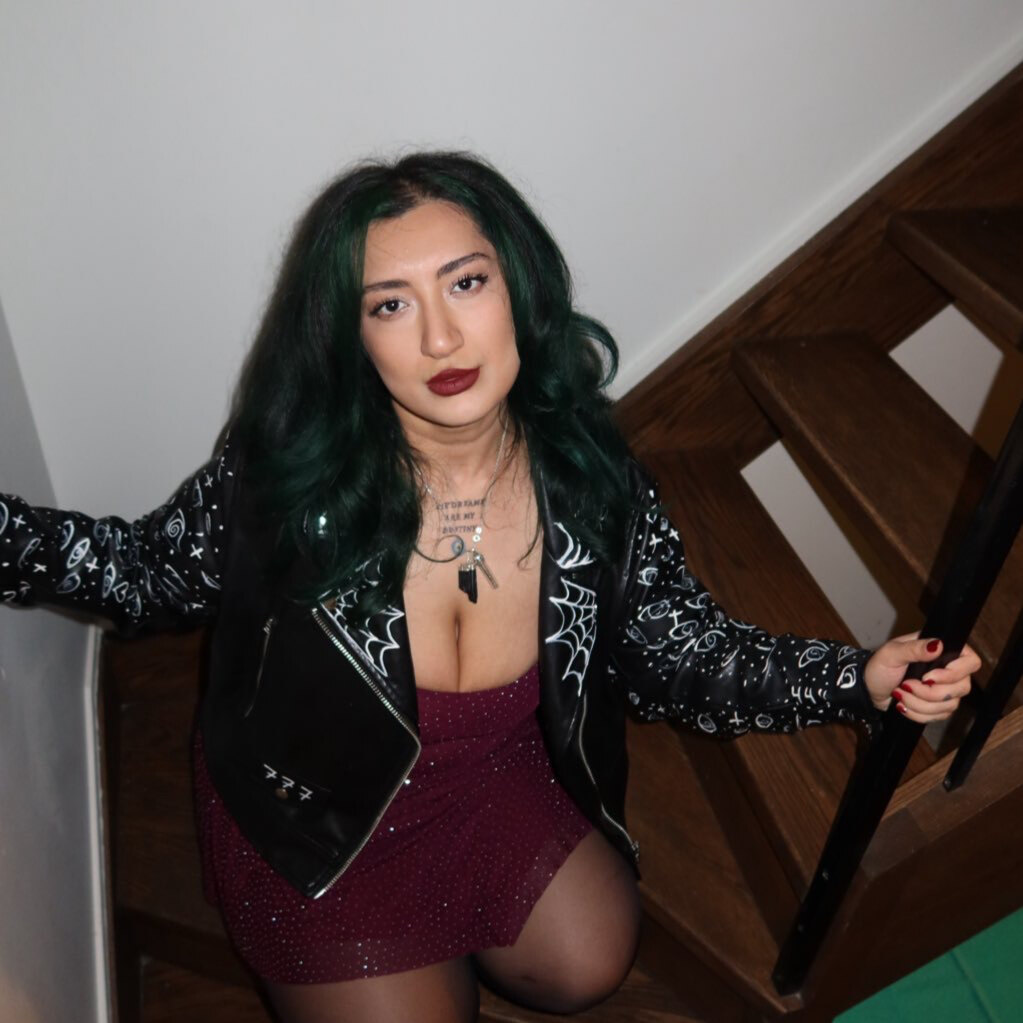 Vallaria Vixenn OnlyFans