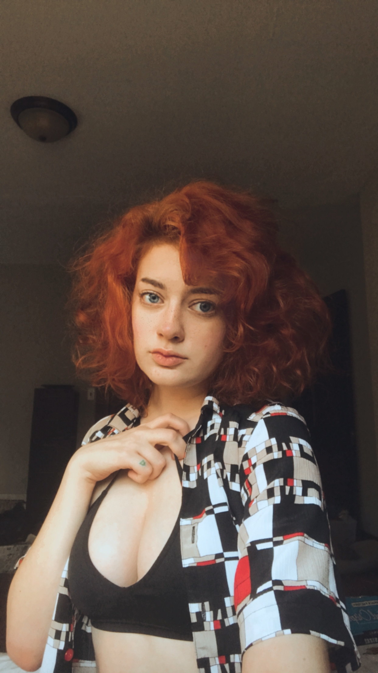 VAL NOIR 🦊 OnlyFans