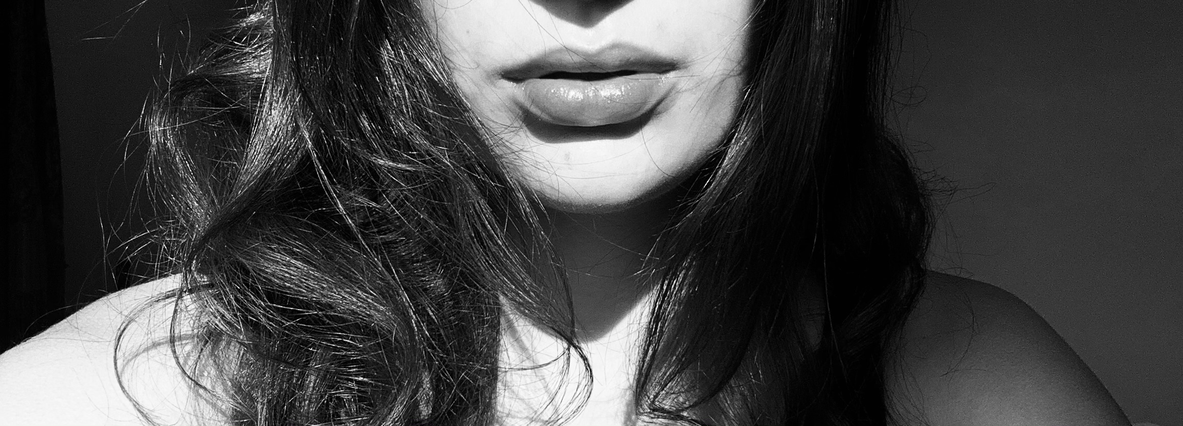 VanAssya OnlyFans header