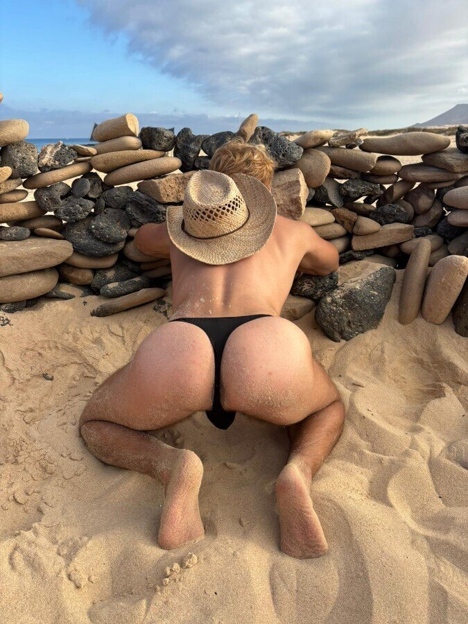 Van der Weide OnlyFans header