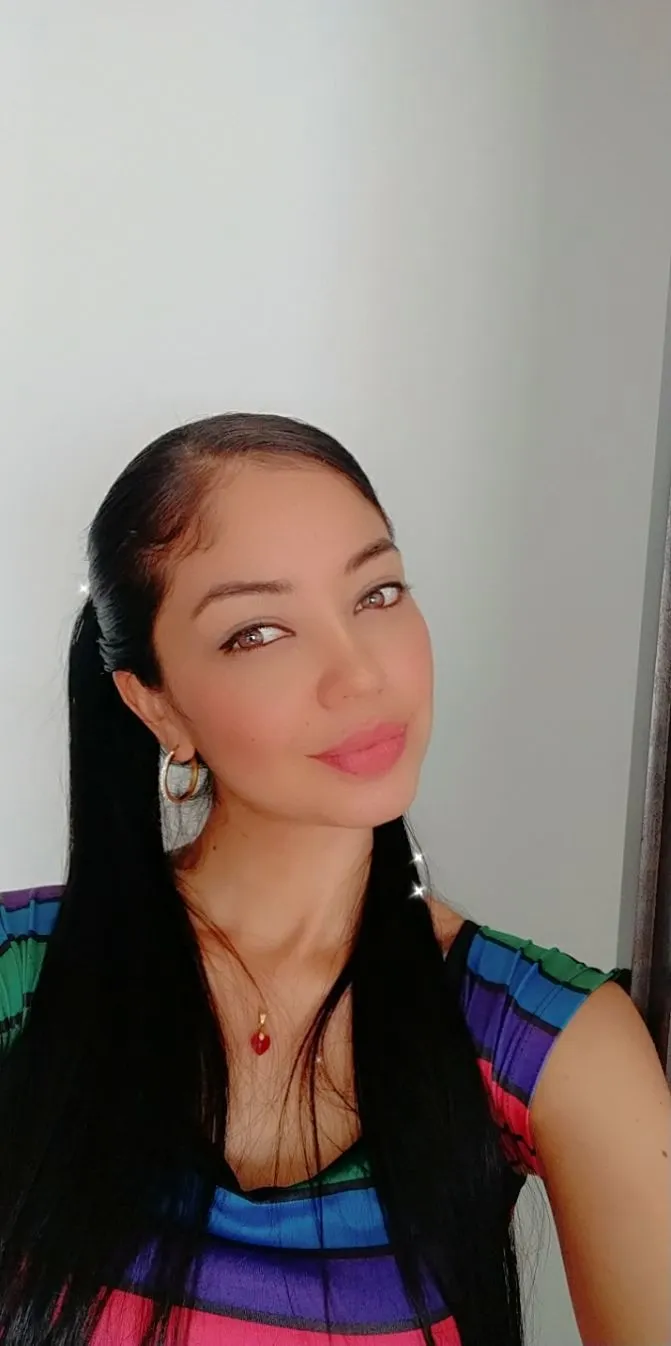 vanessa alcalde OnlyFans header