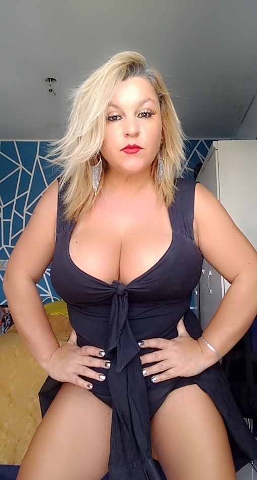 Vanessa Pires OnlyFans