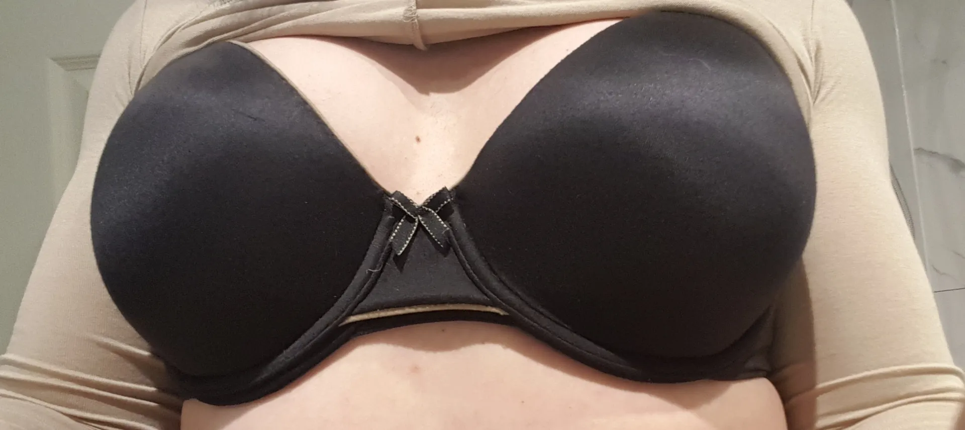 Vanessa Kells OnlyFans header