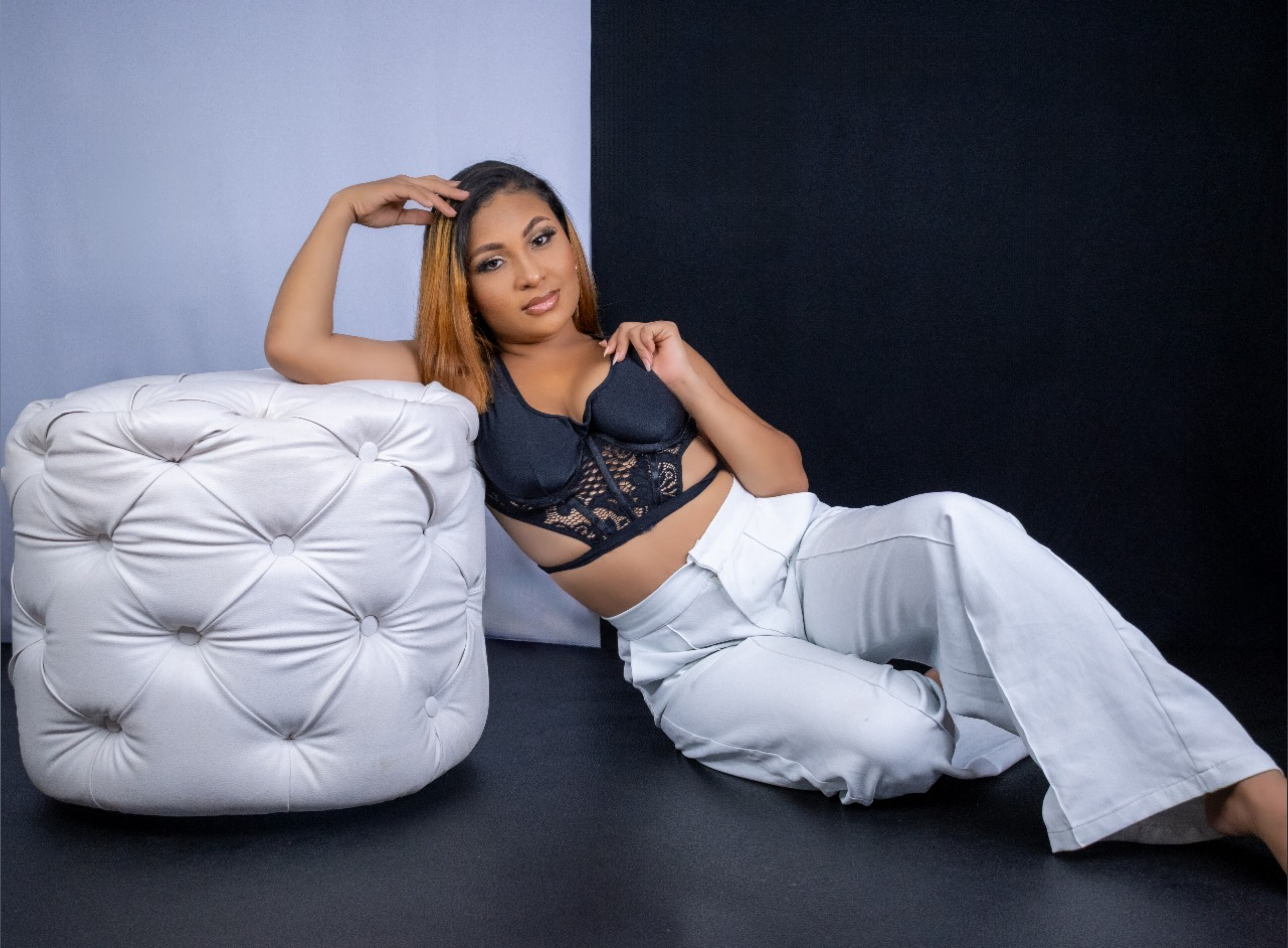 VanessaBlair OnlyFans header