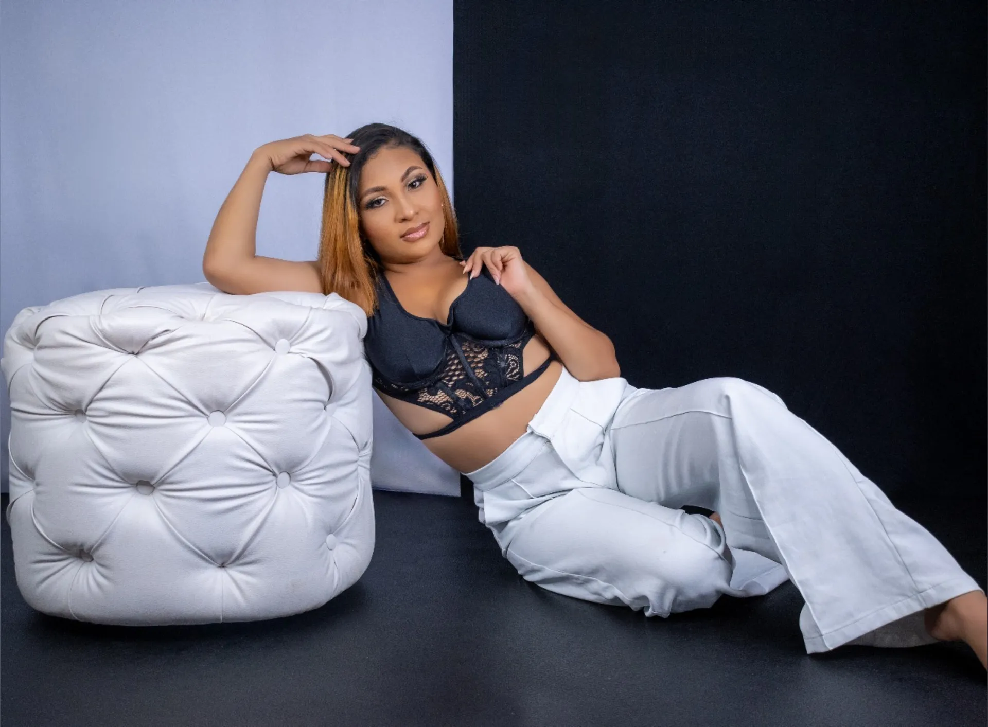 VanessaBlair OnlyFans header