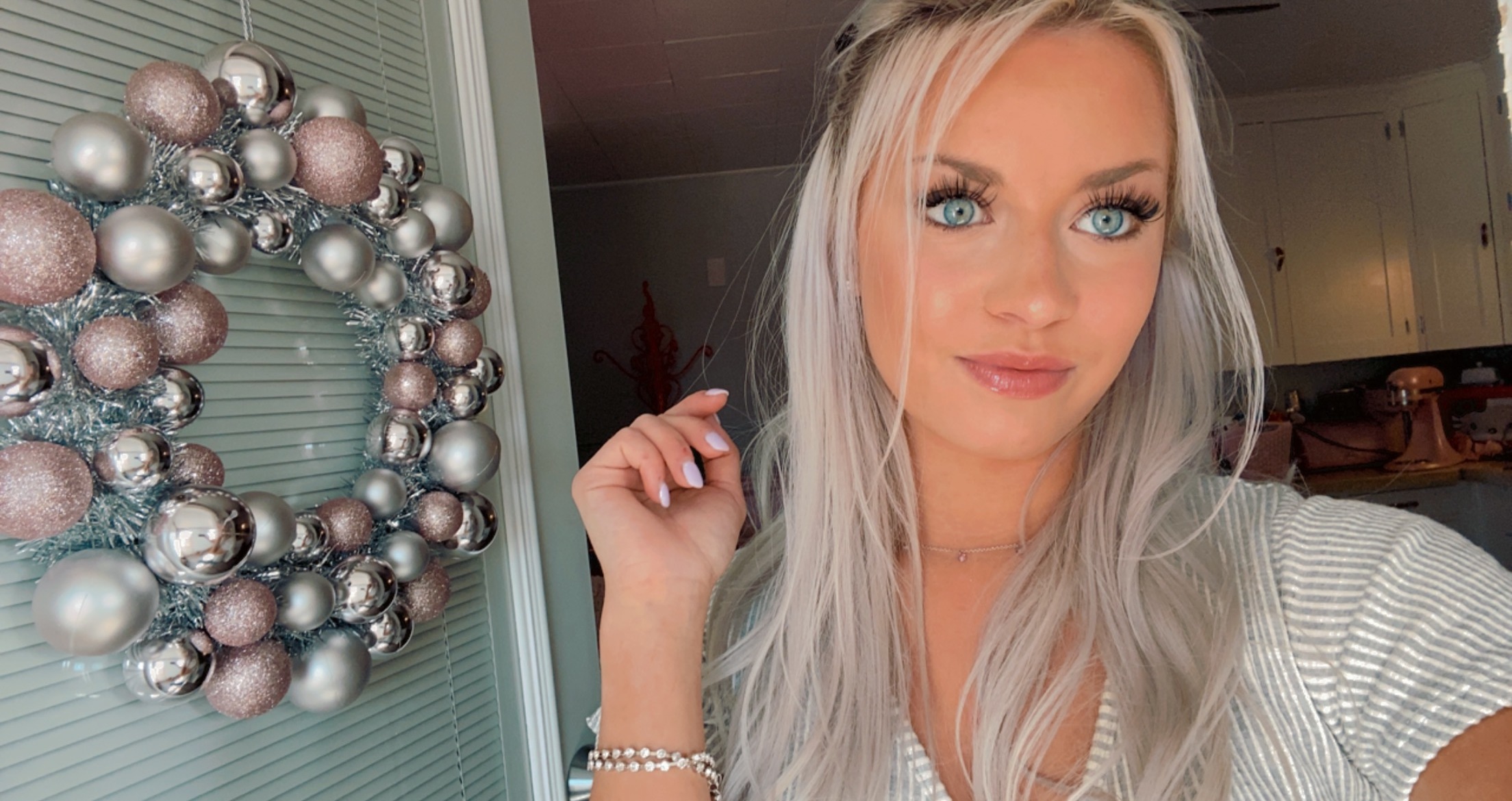 Vanessa OnlyFans header