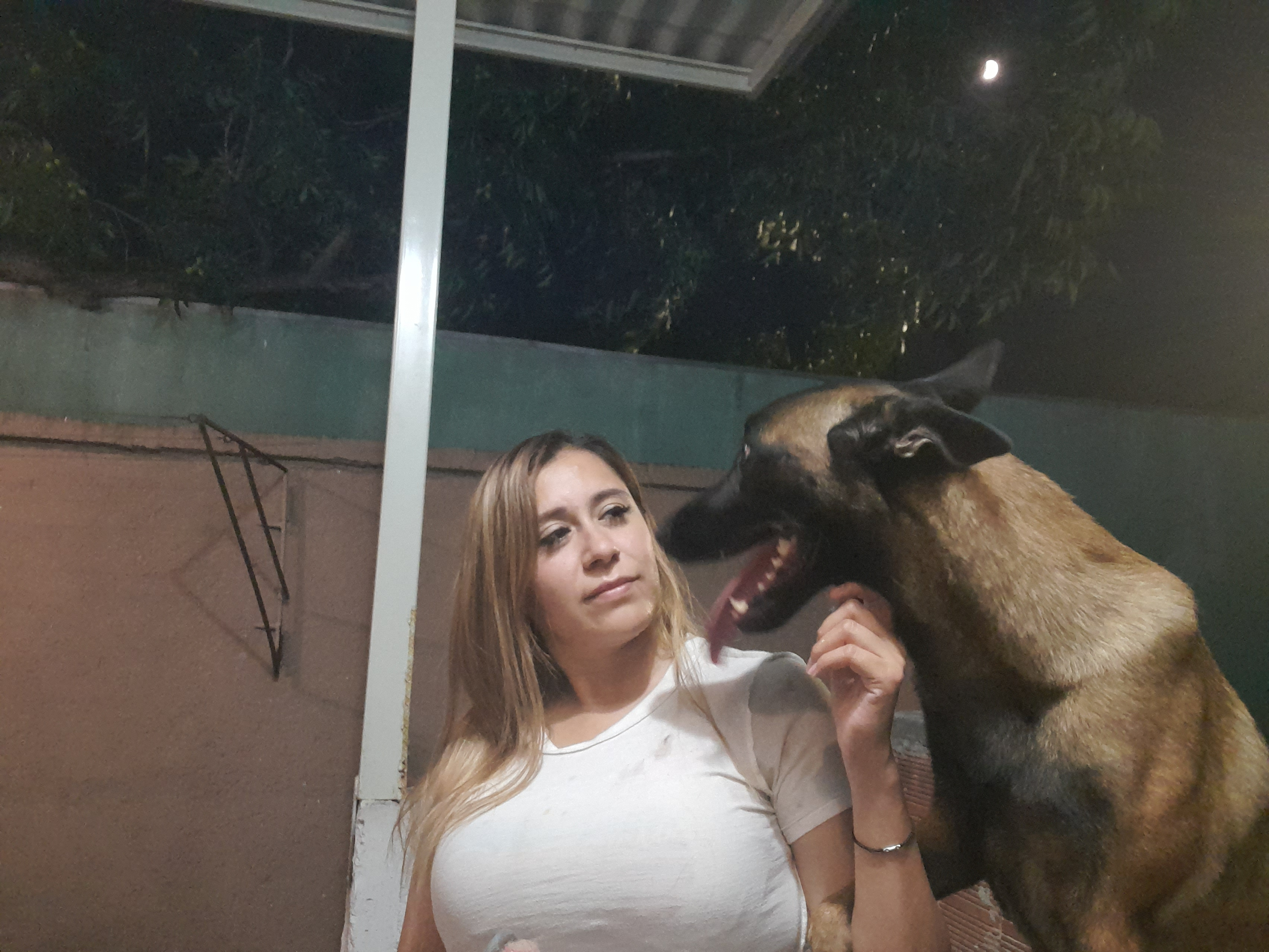 Lara Vanessa OnlyFans header