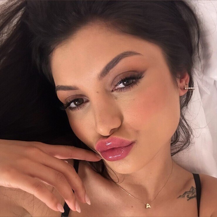 VanessaOssry OnlyFans