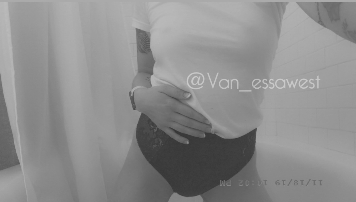 Vanessa OnlyFans header
