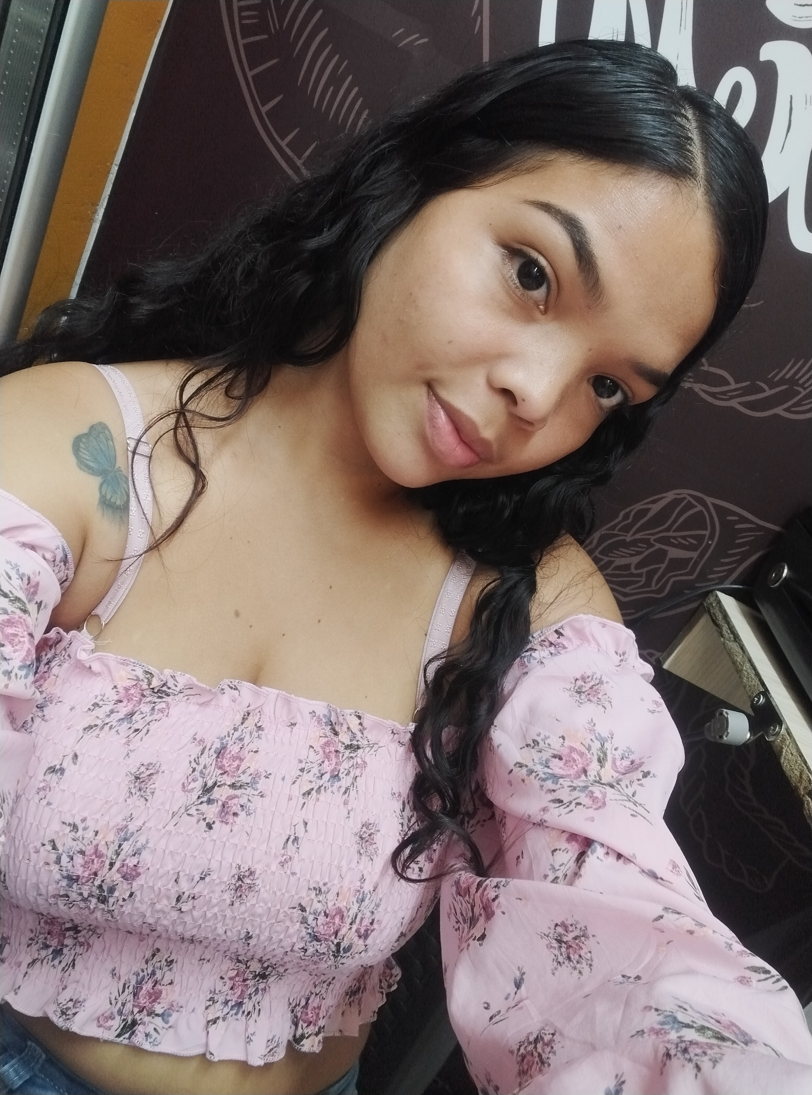 Vane Zumalave OnlyFans header