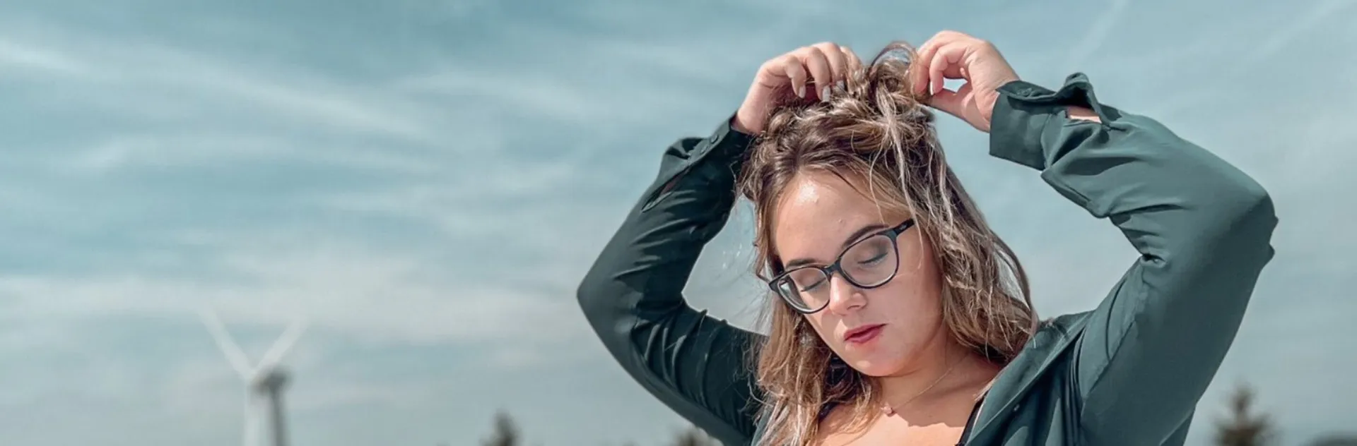 Vani OnlyFans header