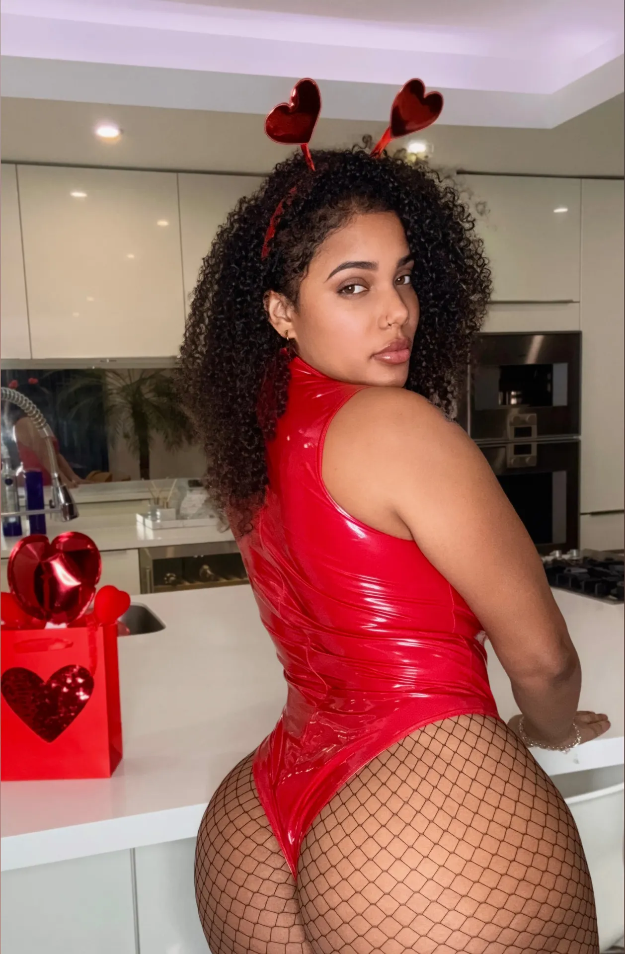 Curvy BBW | Femdom | Findom | Vanilla