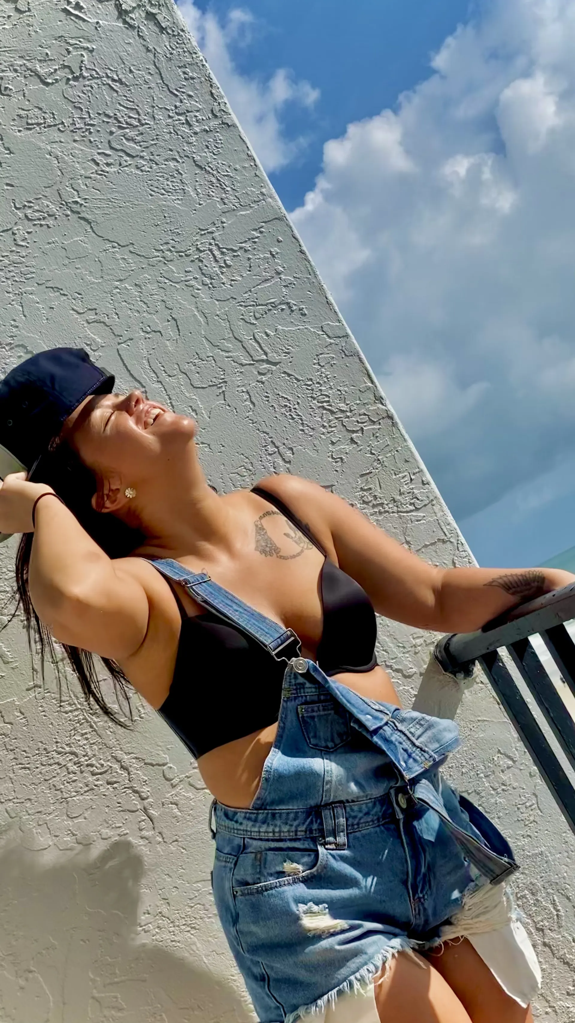 vanilla milfshake OnlyFans header