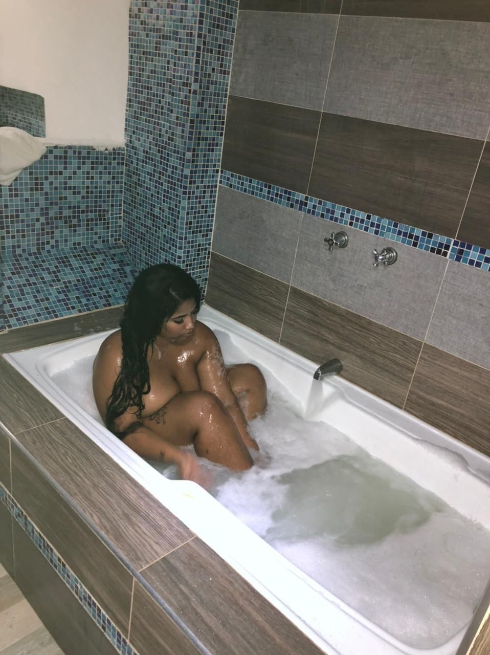 Vanessa Alegria OnlyFans header