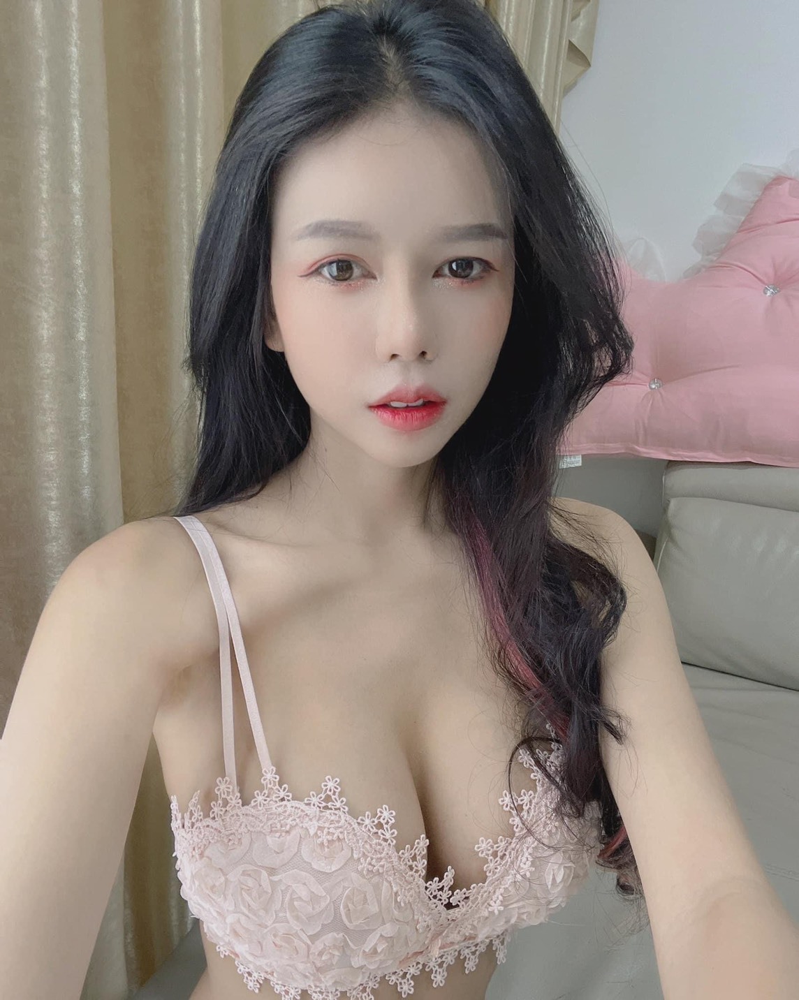 Valentine🌹 OnlyFans