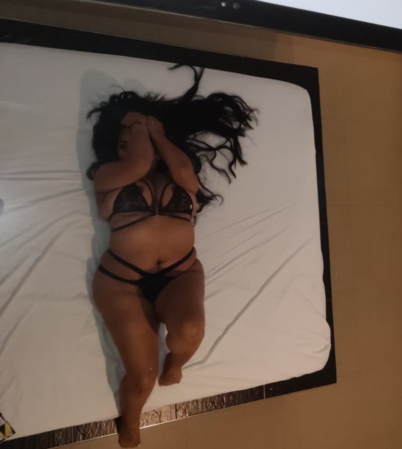 V🔥bigtits OnlyFans