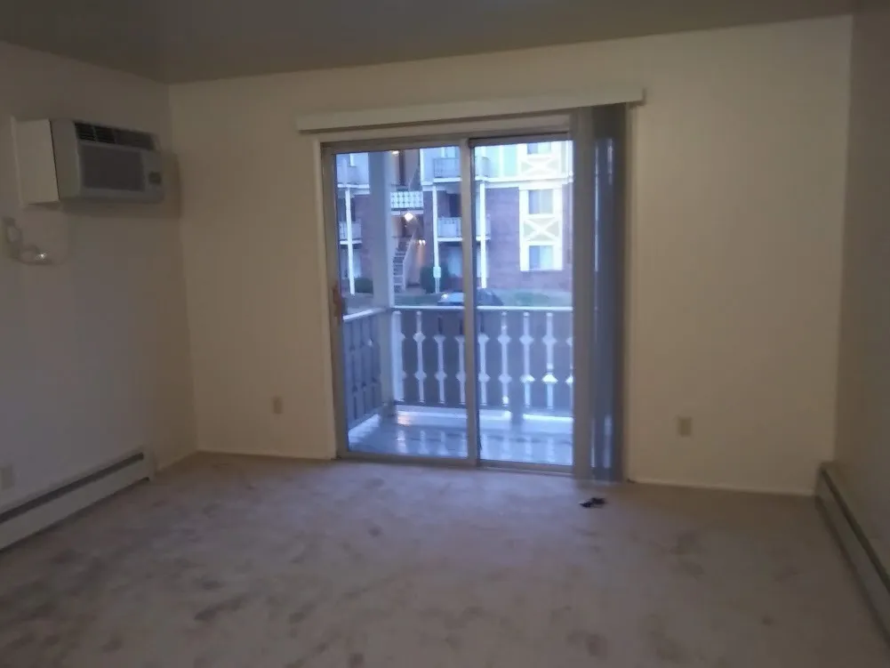 Vdude5000 OnlyFans header