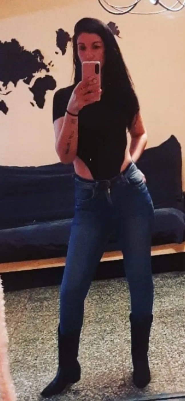 Veronica OnlyFans header