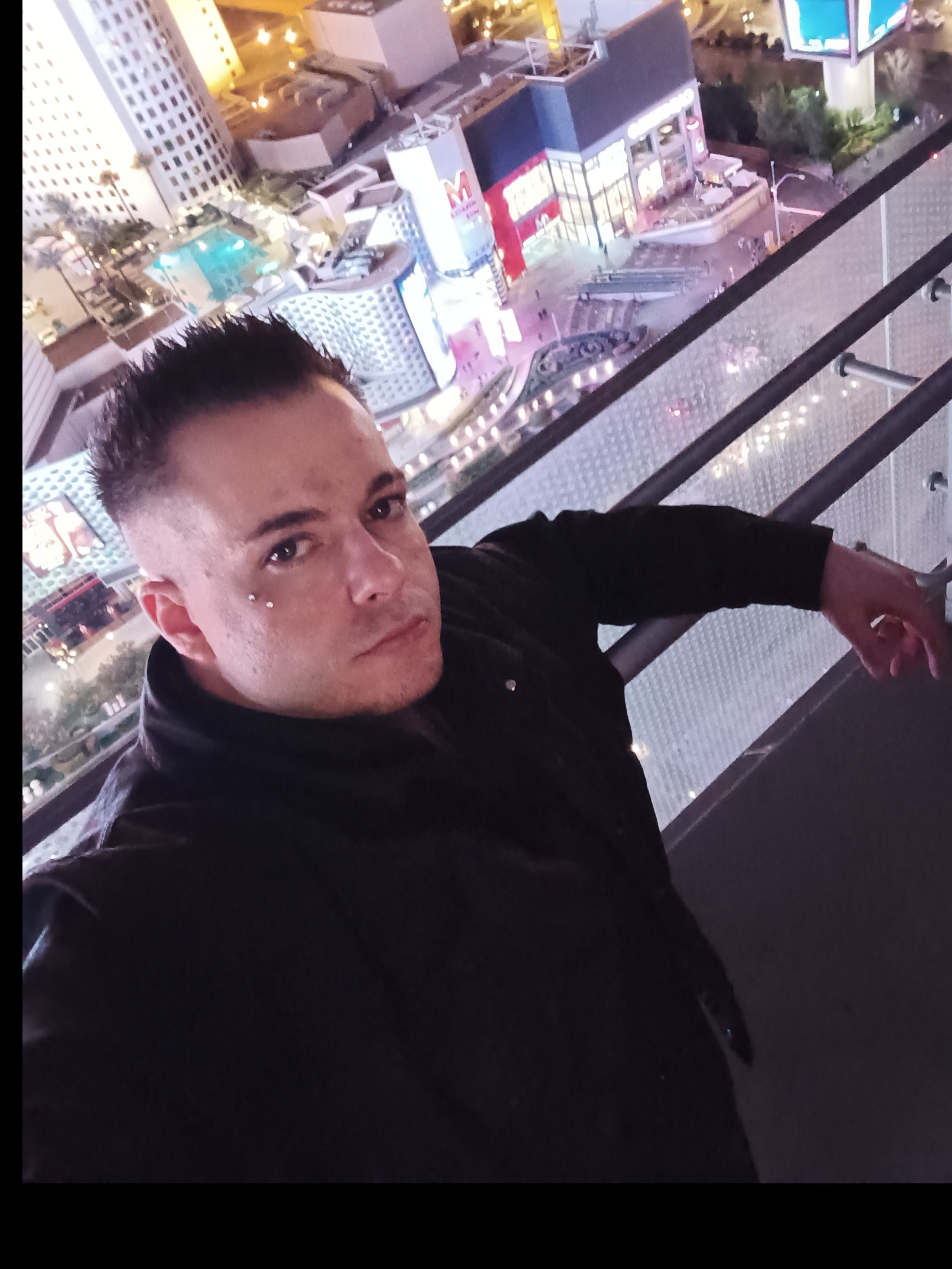 B vegas OnlyFans header