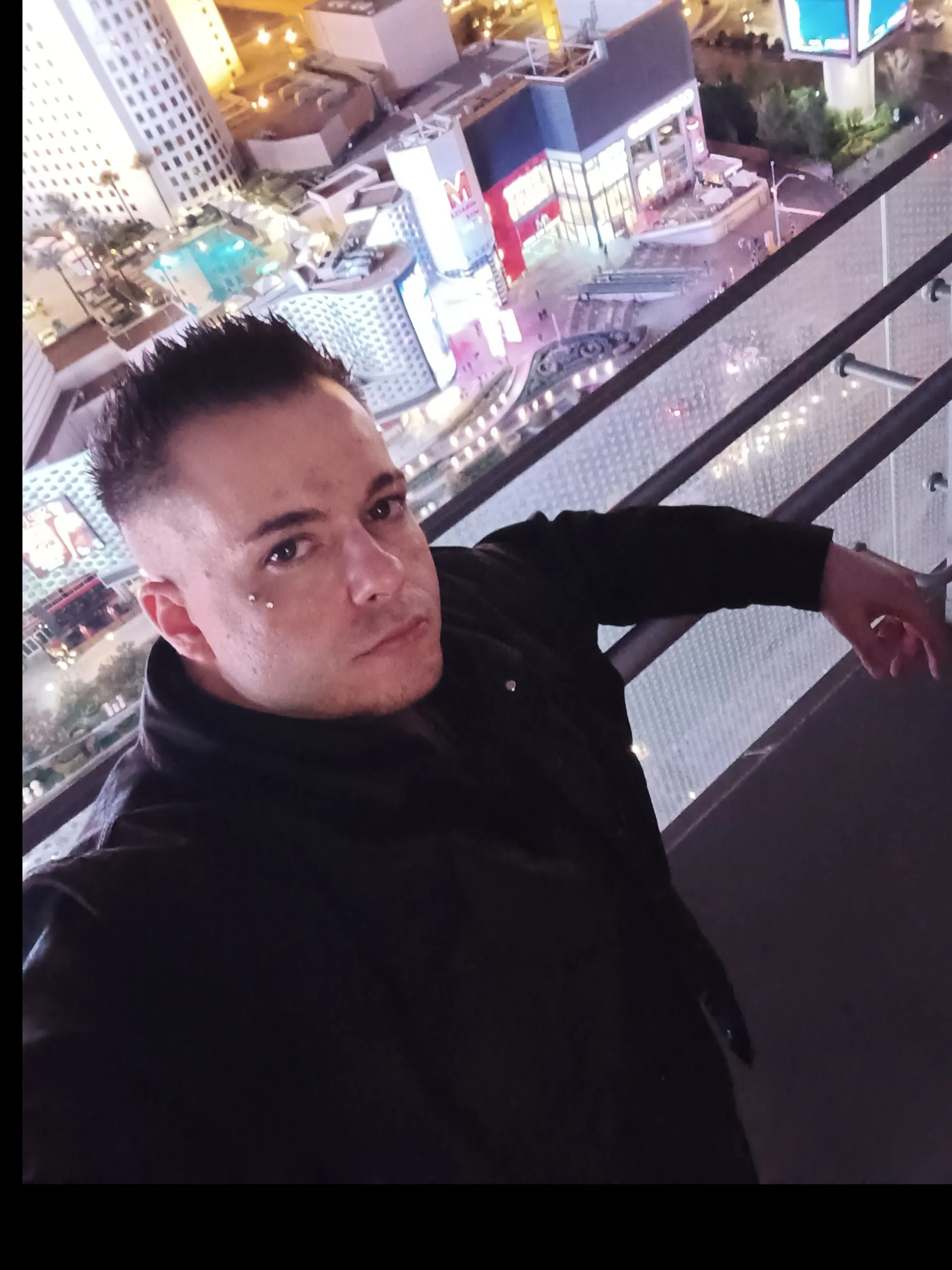 B vegas OnlyFans header