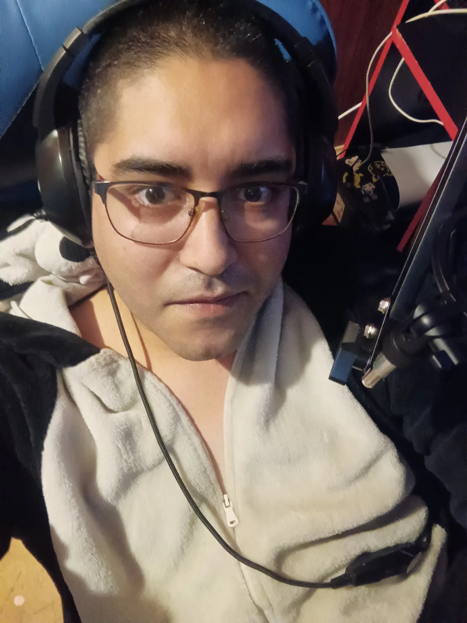 Veintepameter OnlyFans header