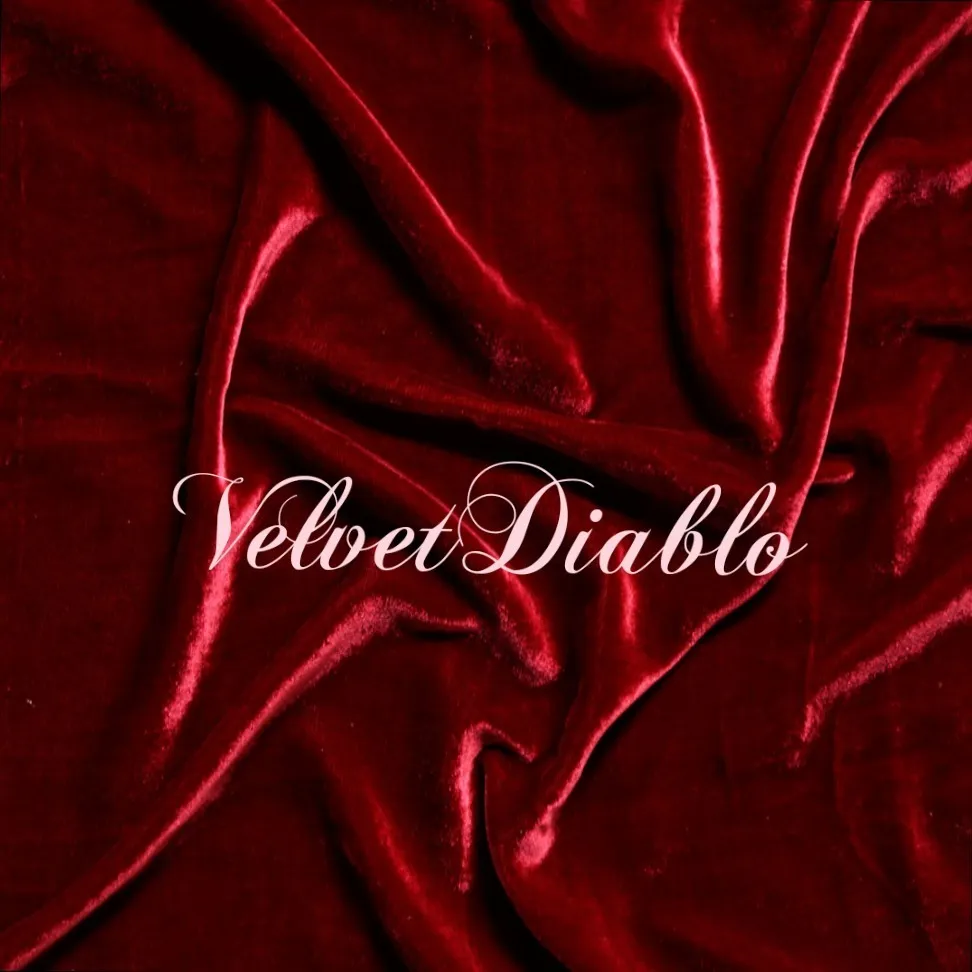 ⎛⎝ Velvet⎠⎞ OnlyFans header