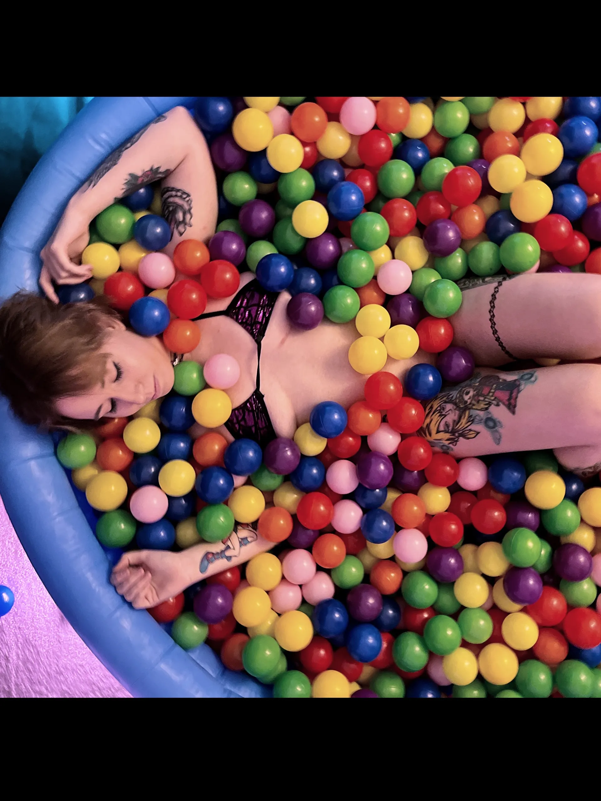 Velvet OnlyFans header