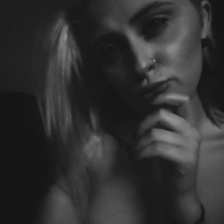 Velvet Moon OnlyFans