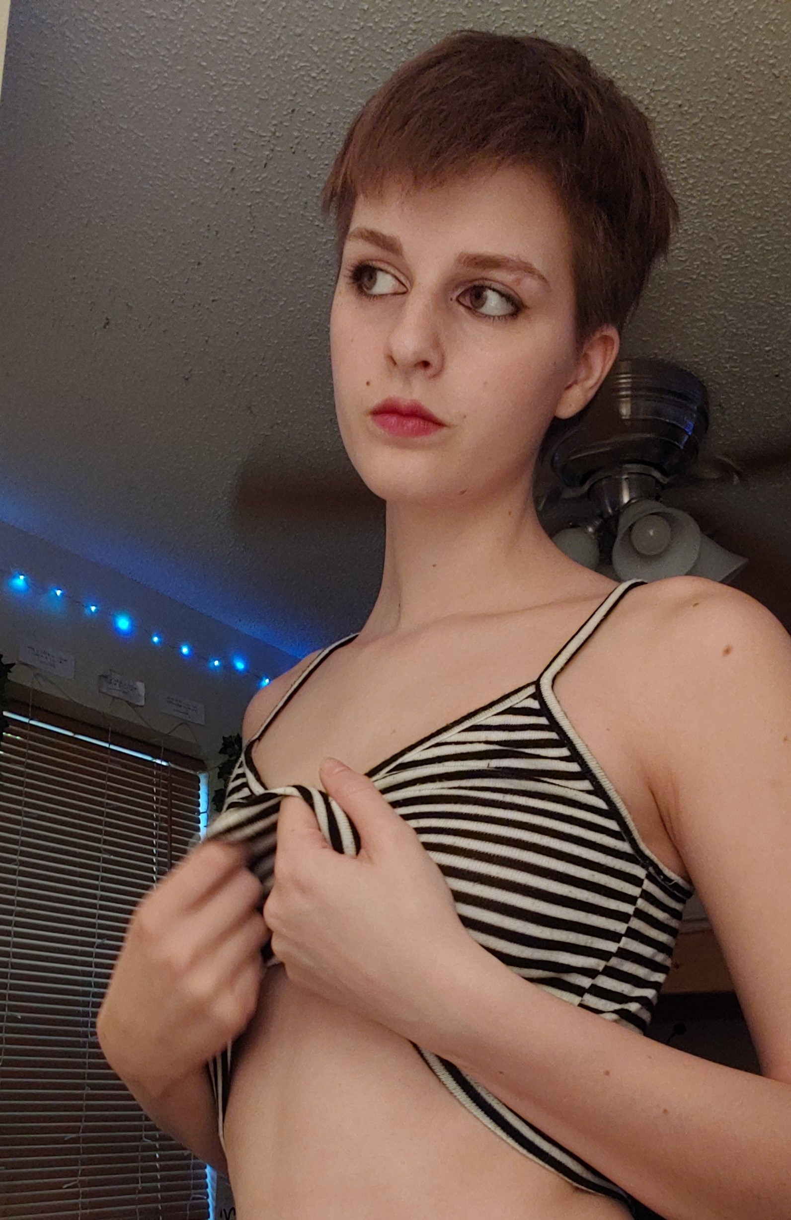 Velvet Raven OnlyFans