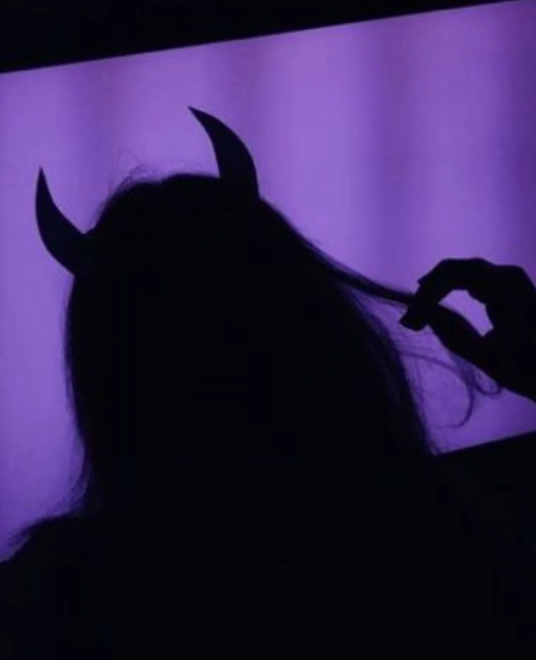 Violet OnlyFans header