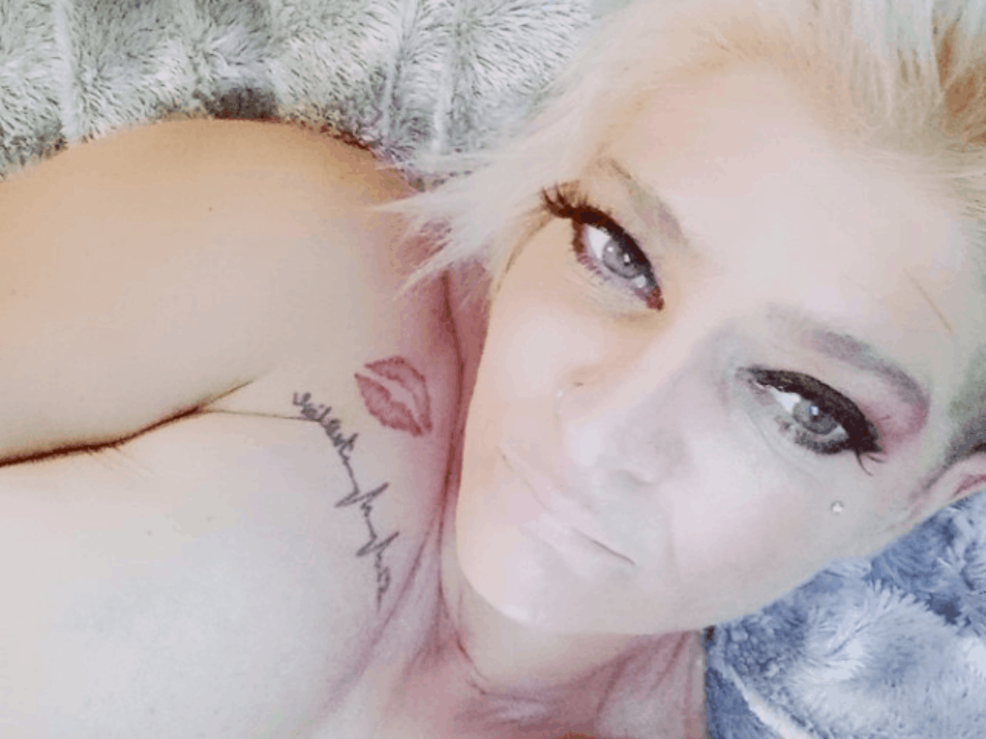 Robin Reynolds OnlyFans header