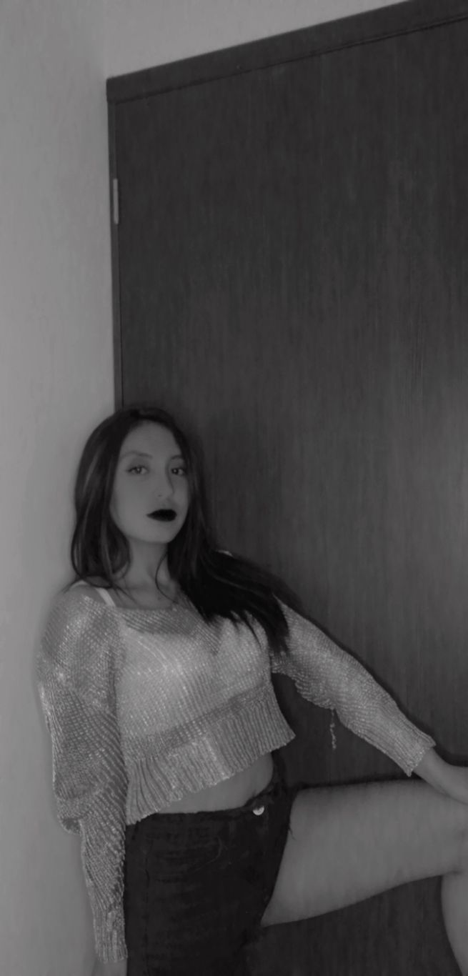 veronica jimenez OnlyFans header