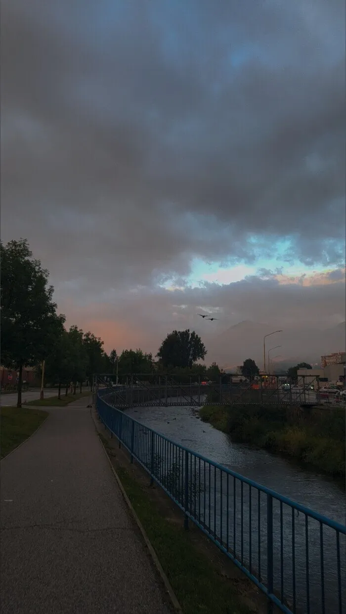 Veronika OnlyFans header