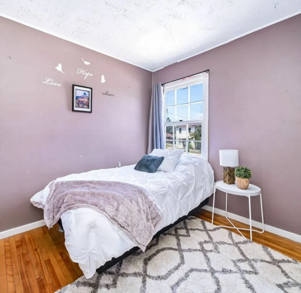 Veronica March OnlyFans header