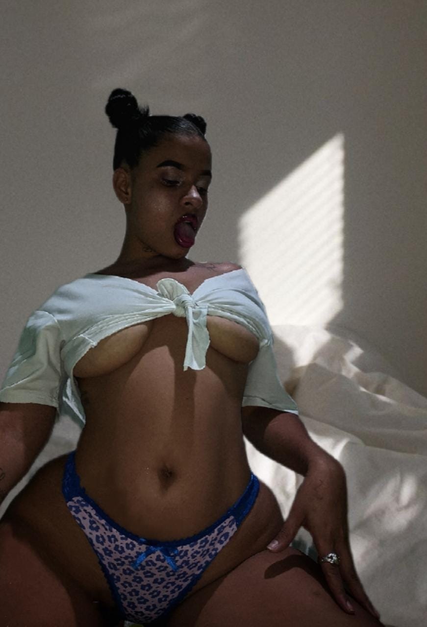 veronica santa OnlyFans header